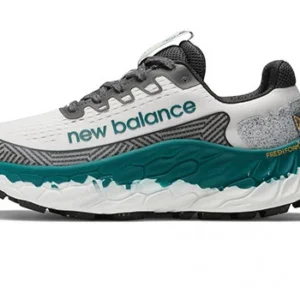 New Balance Fresh Foam x More Trail V3